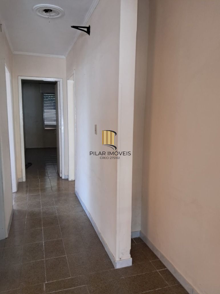 Casa 3 dormitórios no bairro Santa Maria Goretti