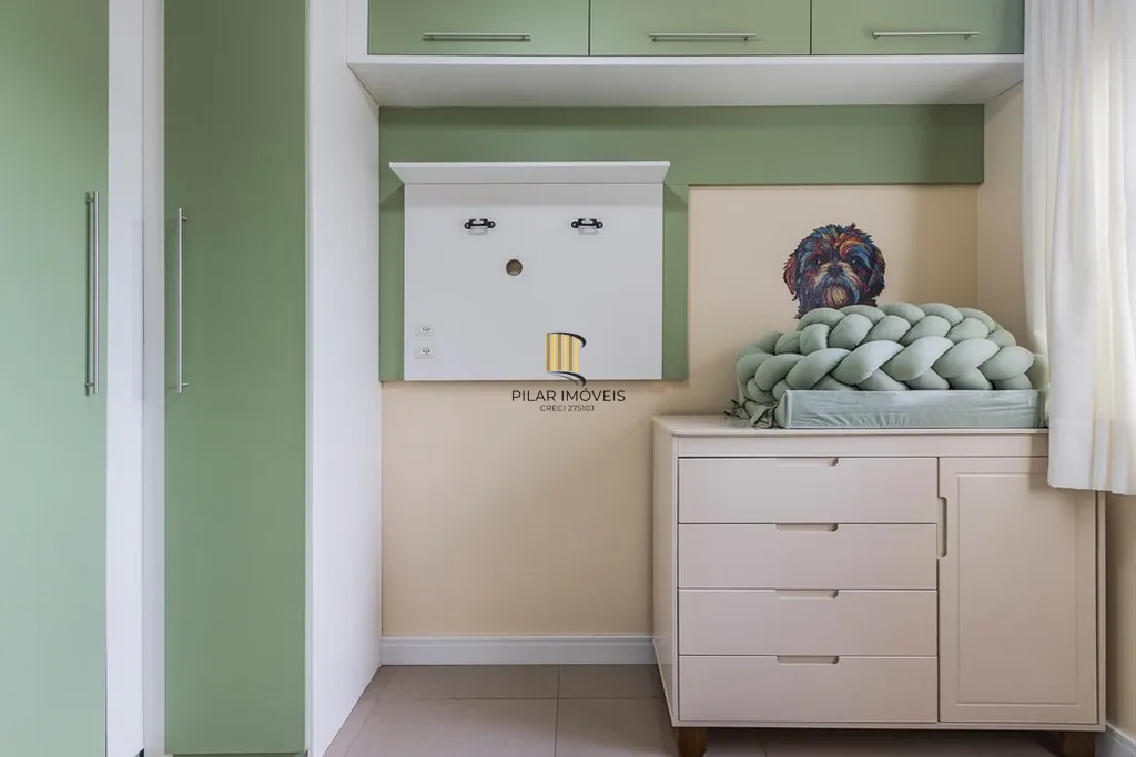 Apartamento 2 dormitórios no bairro Vila Ipiranga