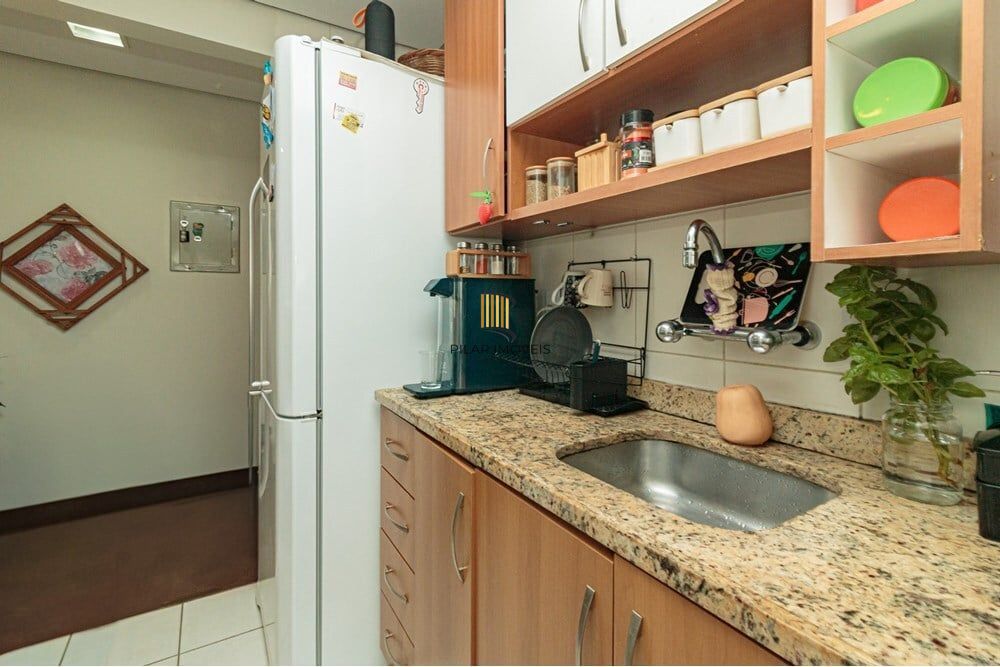 Apartamento 2 dormitórios no bairro Menino Deus