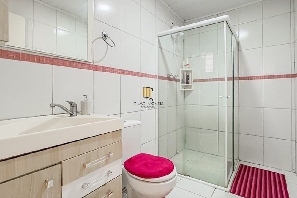 Casa 2 dormitórios no bairro Santa Maria Goretti