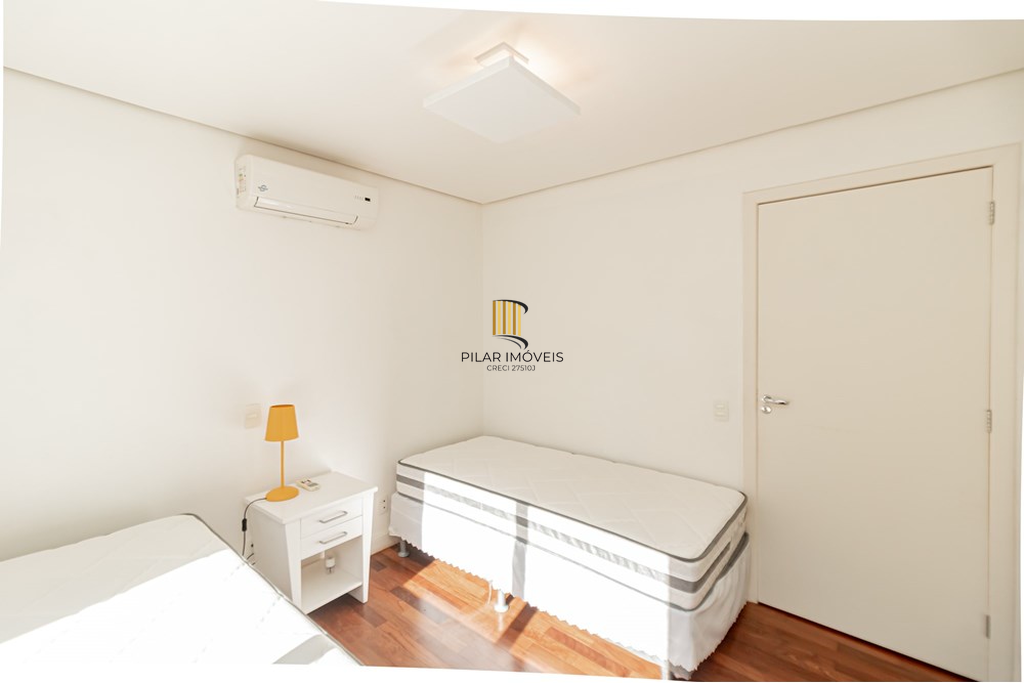 Apartamento 2 dormitórios no bairro Moinhos de Vento