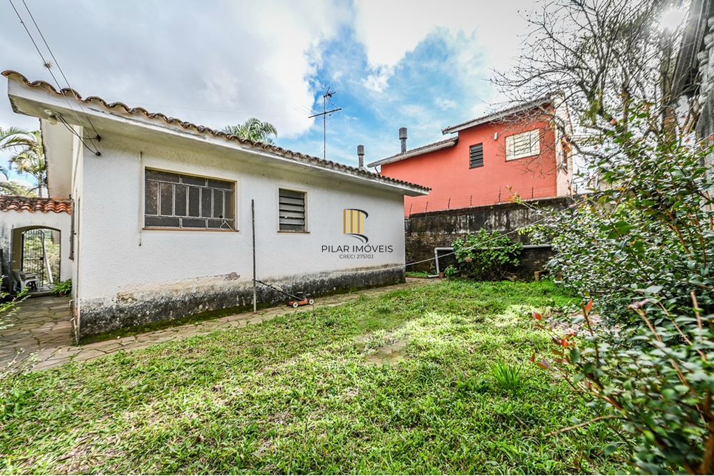 Casa 3 dormitórios no bairro Santa Tereza