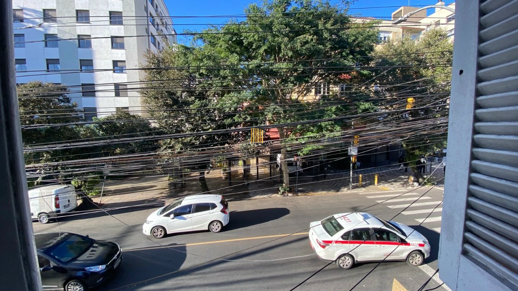 Casa 4 dormitórios no bairro Farroupilha