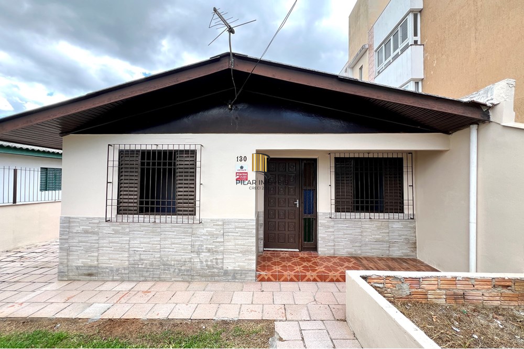 Casa 3 dormitórios no bairro Vila Vista Alegre