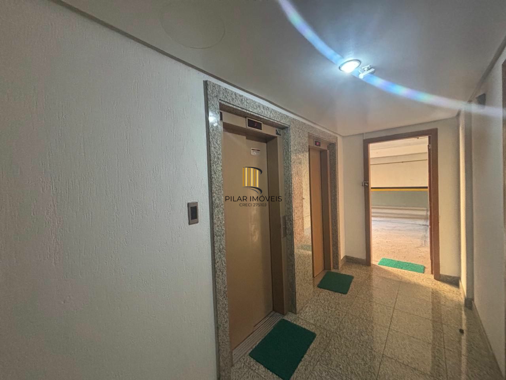 Apartamento 2 dormitórios no bairro Centro Histórico
