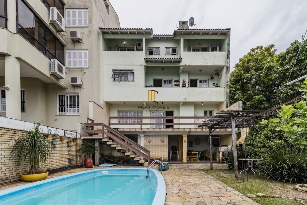 Casa 3 dormitórios no bairro Santo Antônio