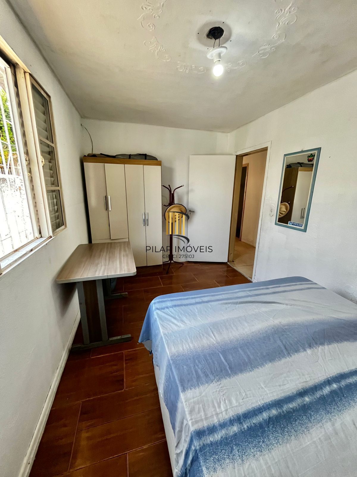 Casa com 80 m2 de área construída, 03 dorm, sala estar/jantar, cozinha, pátio