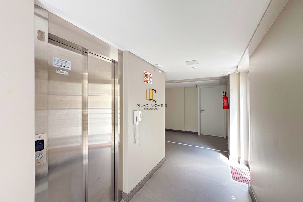 Apartamento 2 dormitórios no bairro Menino Deus