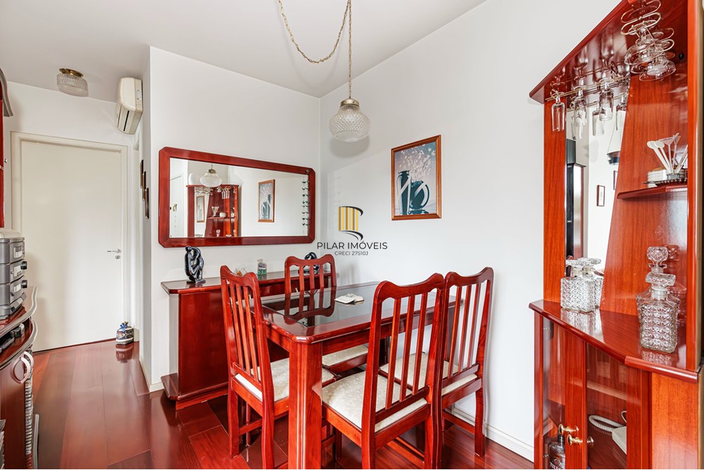 Apartamento 2 dormitórios no bairro Morro Santana