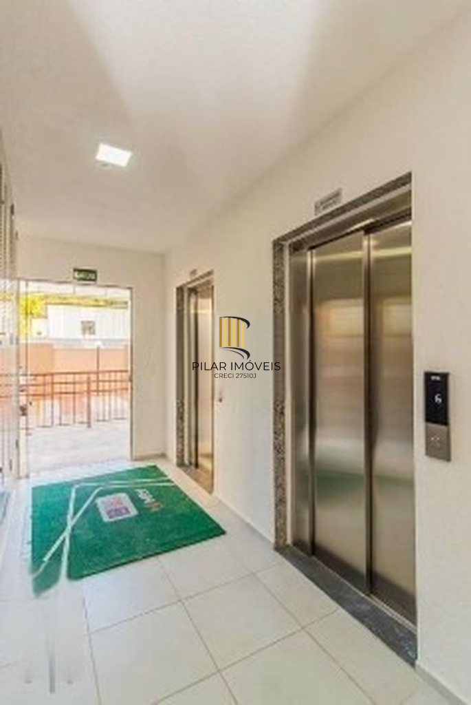 Apartamento 2 dormitórios no bairro Morro Santana