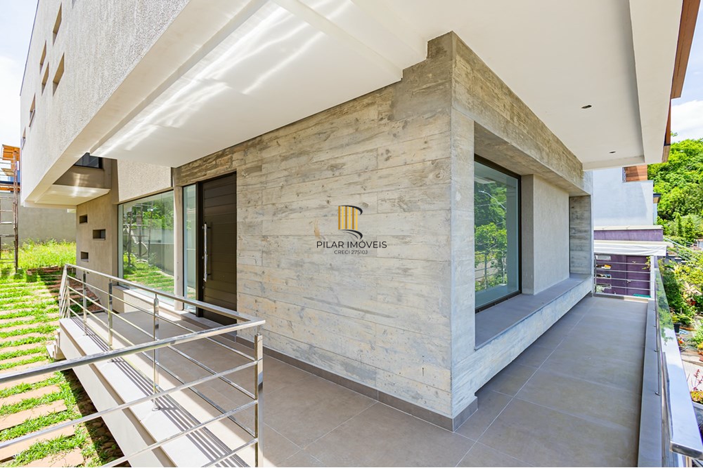 Casa de Condomínio 3 dormitórios no bairro Krahe