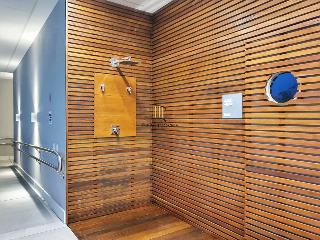 Apartamento 4 dormitórios no bairro Bela Vista