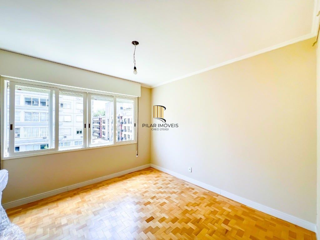 Apartamento 4 dormitórios no bairro Moinhos de Vento