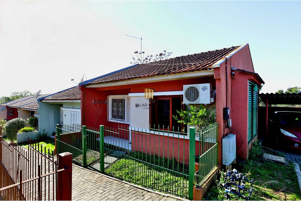 Casa 2 dormitórios no bairro São Tomé