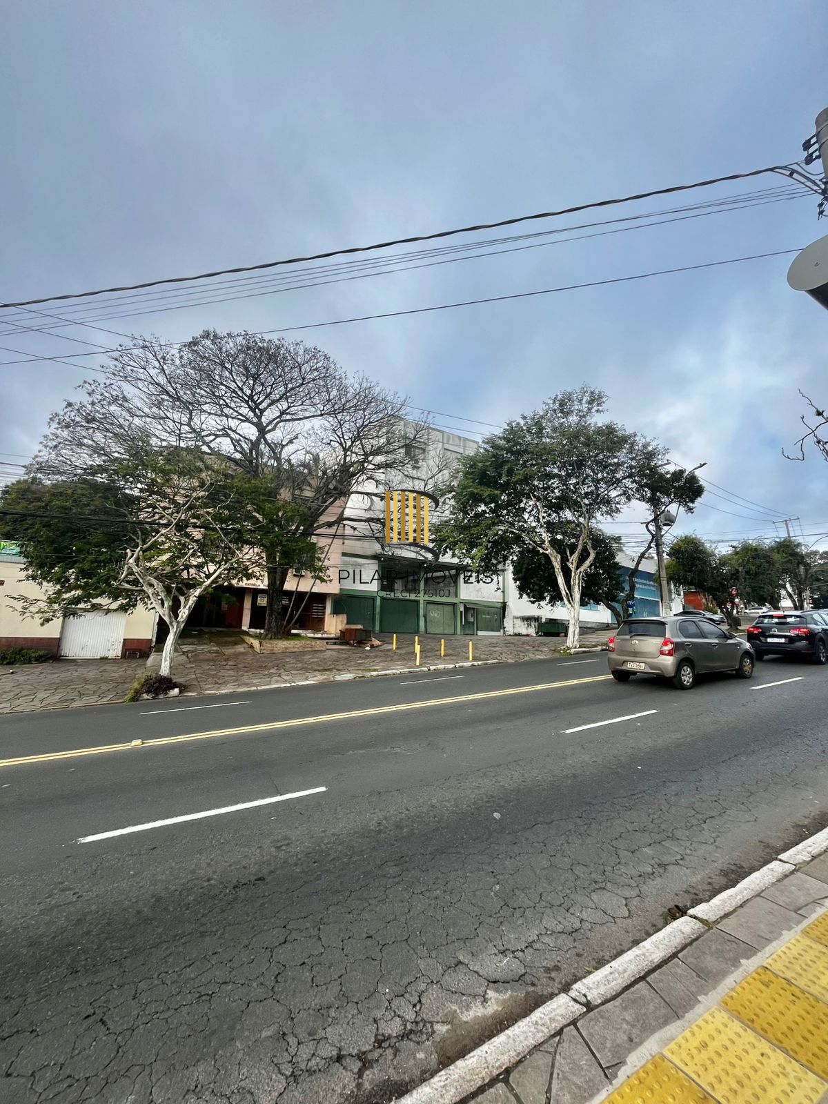 Apto 01 dormitório, no bairro Vila Jardim, com 39 m², vista definitiva, sol