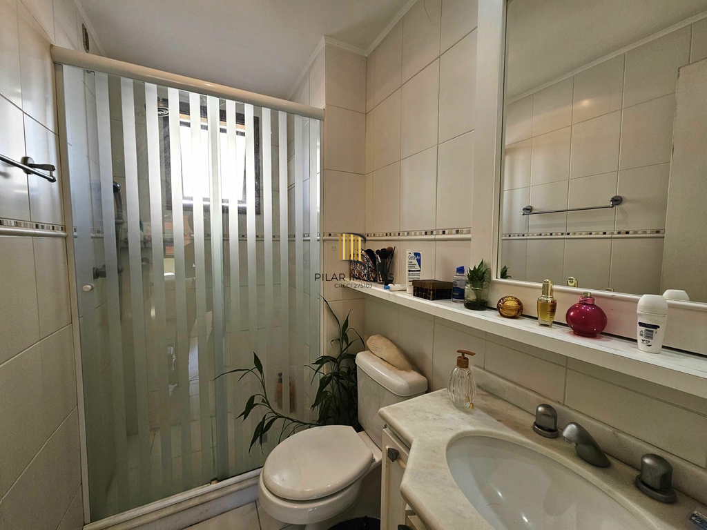 Apartamento 3 dormitórios no bairro Menino Deus