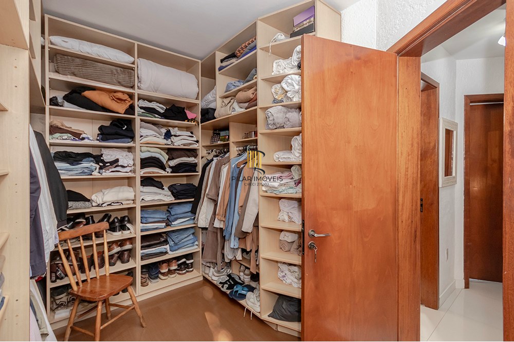 Casa de Condomínio 3 dormitórios no bairro Ipanema