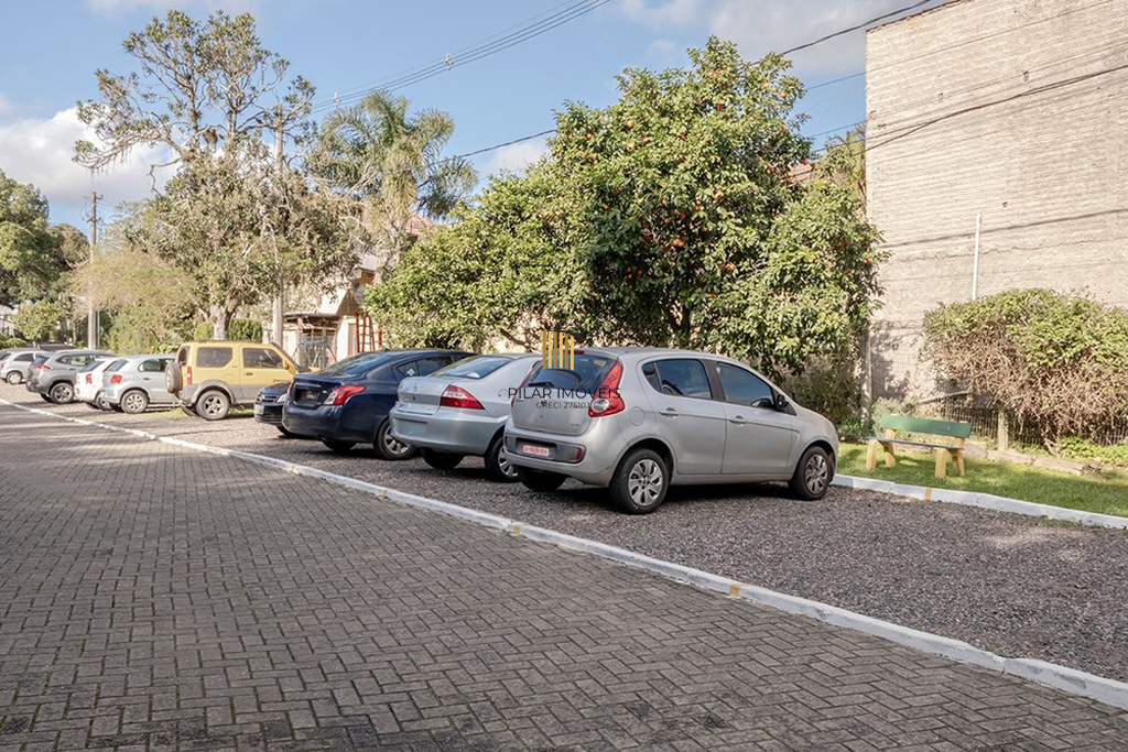 Apartamento 2 dormitórios no bairro Lomba do Pinheiro