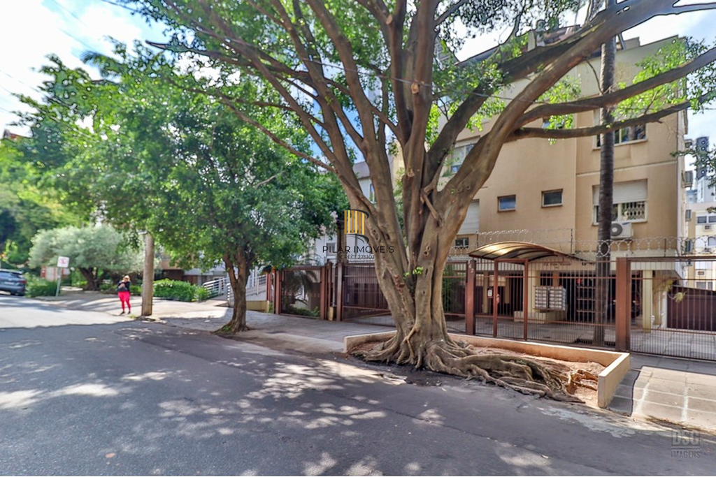 Cobertura 2 dormitórios no bairro Petrópolis