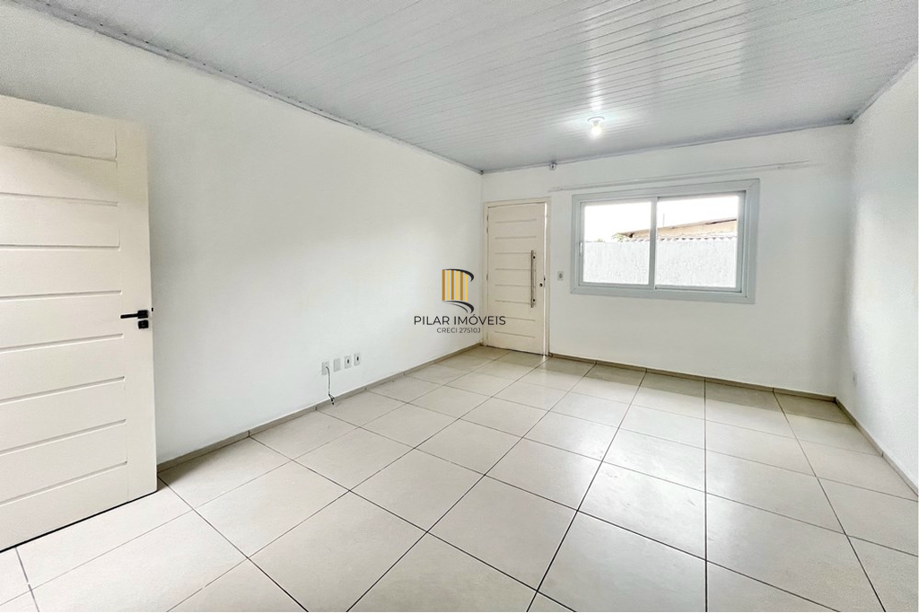 Casa 2 dormitórios no bairro Niterói