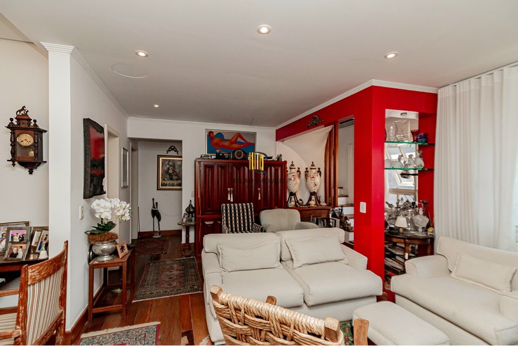 Cobertura 3 dormitórios no bairro Auxiliadora