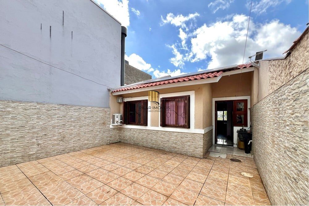 Casa 2 dormitórios no bairro São José