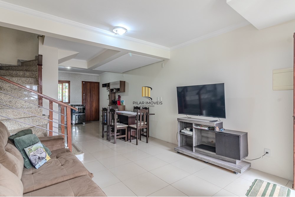 Casa 3 dormitórios no bairro Rubem Berta