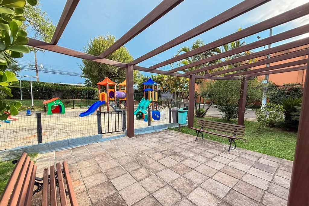 Casa 4 dormitórios no bairro Estância Velha