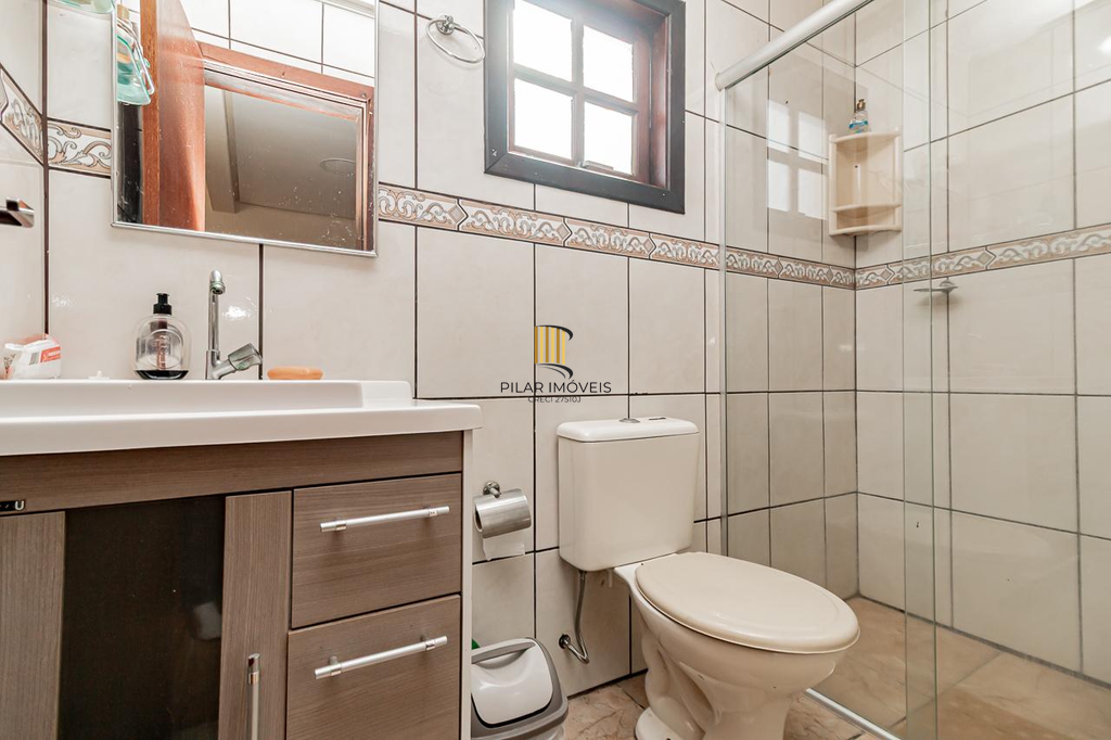 Casa 3 dormitórios no bairro Hípica