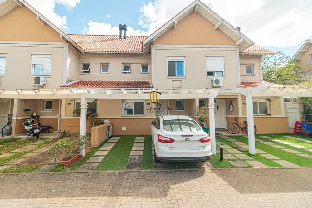 Casa de Condomínio 4 dormitórios no bairro Sarandi
