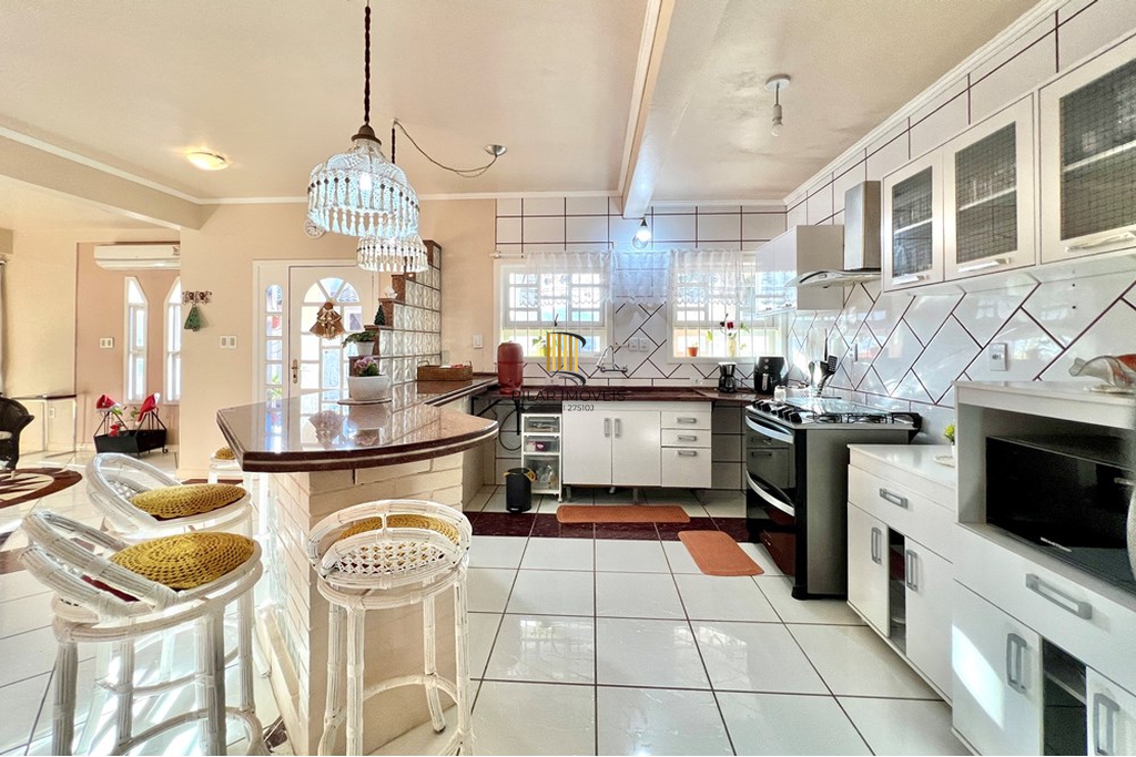 Casa 3 dormitórios no bairro Harmonia