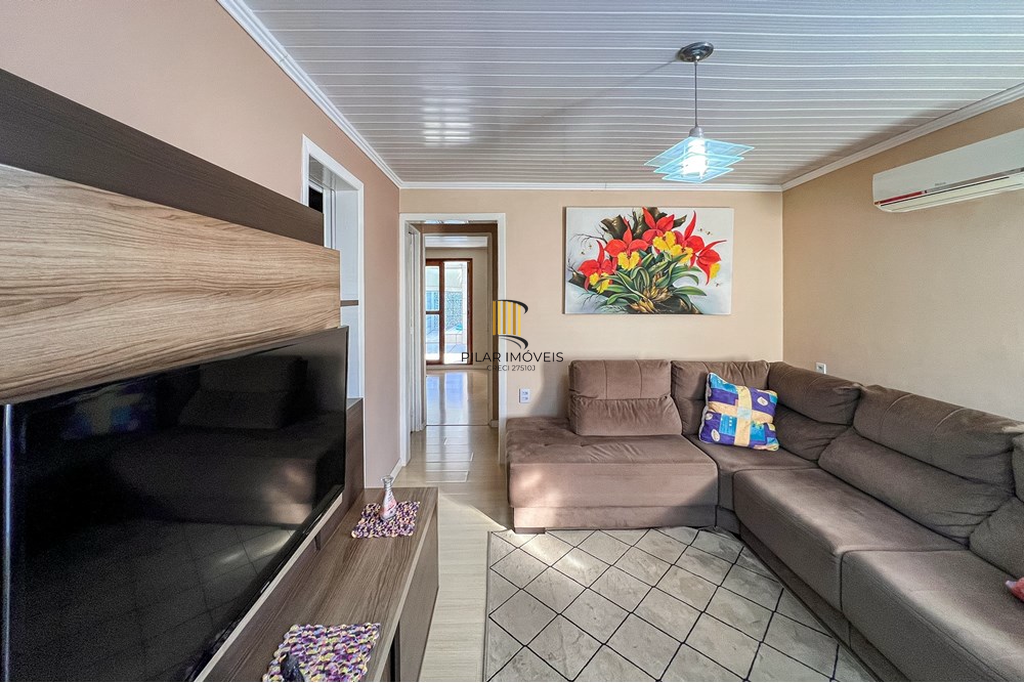 Casa 2 dormitórios no bairro Guajuviras