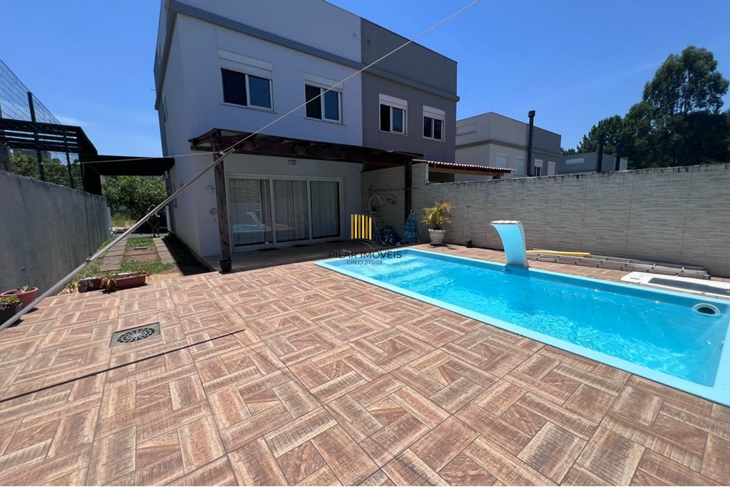 Casa 3 dormitórios no bairro Lomba do Pinheiro