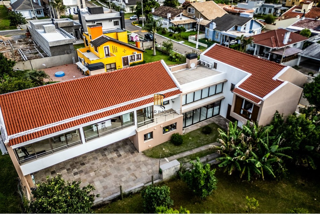 Casa de Condomínio 5 dormitórios no bairro São Lucas