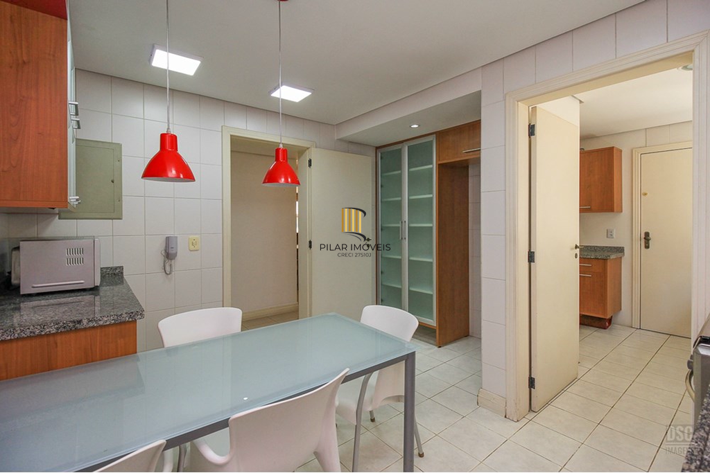 Apartamento 3 dormitórios no bairro Petrópolis