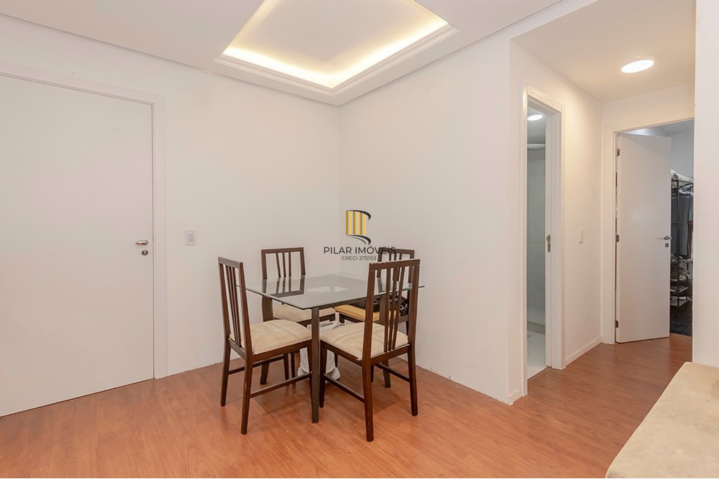 Apartamento 2 dormitórios no bairro Jardim Lindóia