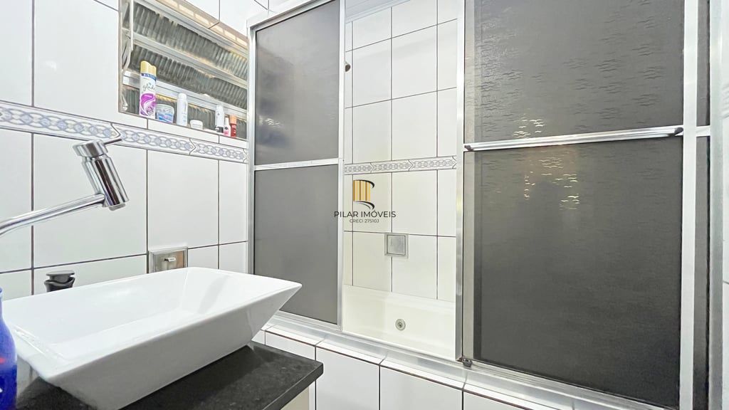 Casa 3 dormitórios no bairro Vila Nova