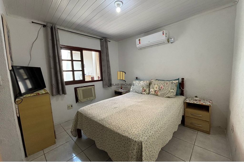 Casa 2 dormitórios no bairro Guajuviras