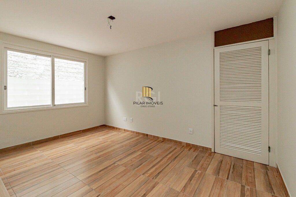 Apartamento 2 dormitórios no bairro Vila Ipiranga