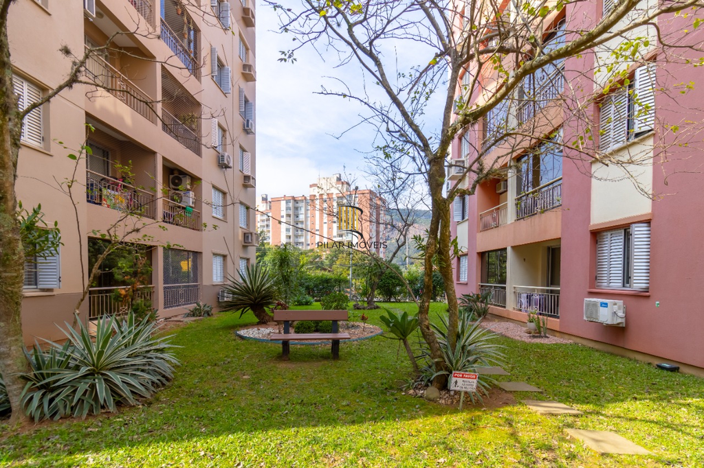Apartamento 2 dormitórios no bairro Jardim Carvalho