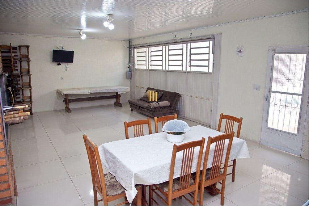 Casa 3 dormitórios no bairro Sumaré