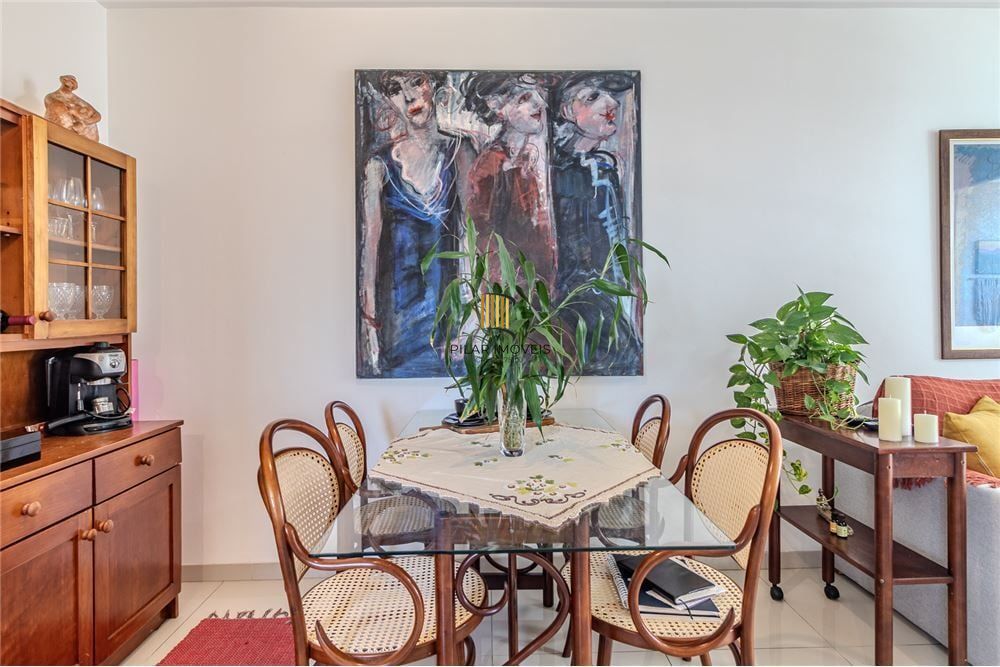 Apartamento 2 dormitórios no bairro Jardim Lindóia