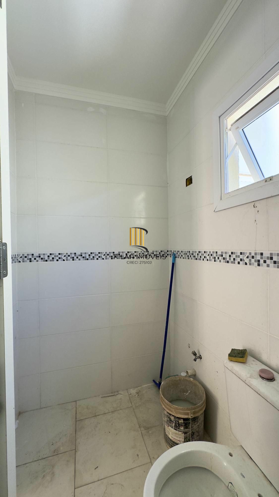 Casa de Condomínio 2 dormitórios no bairro Olaria