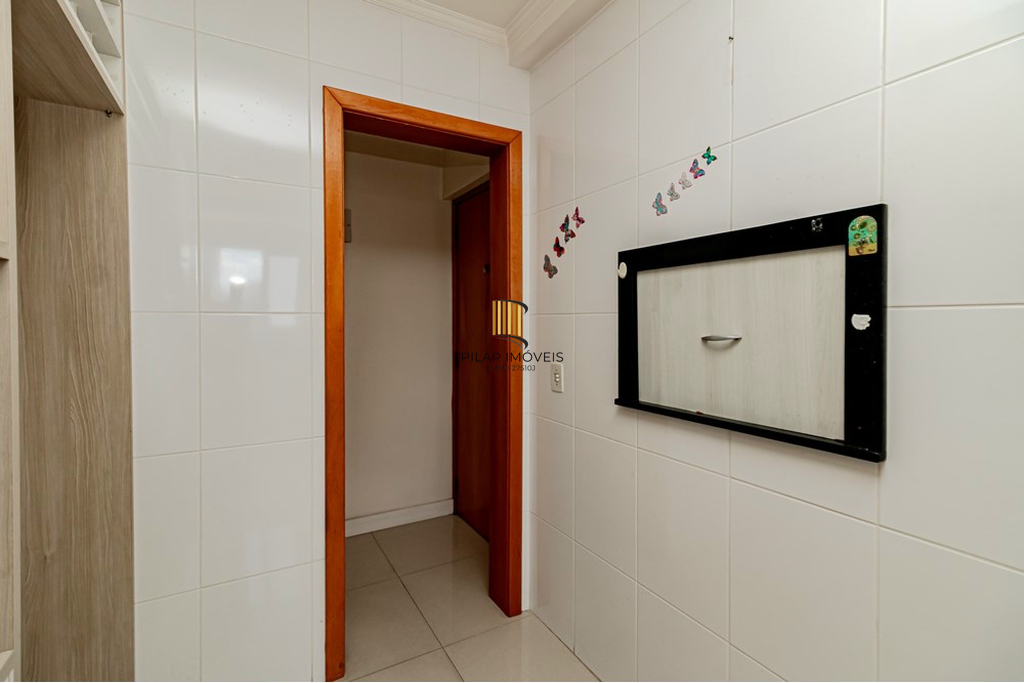 Apartamento 2 dormitórios no bairro Três Figueiras