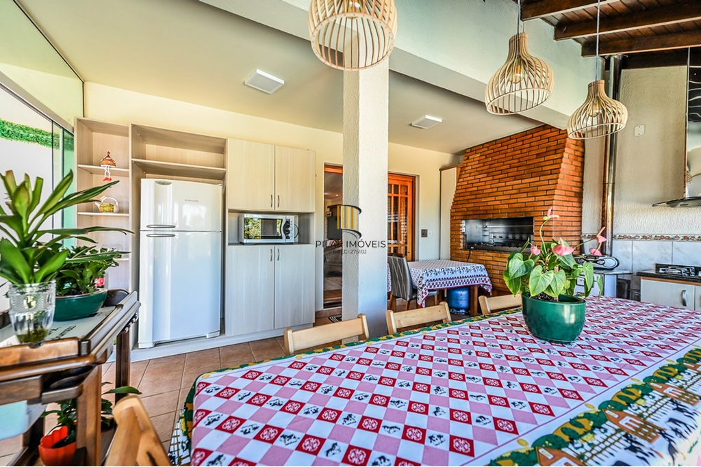 Casa de Condomínio 3 dormitórios no bairro Nonoai