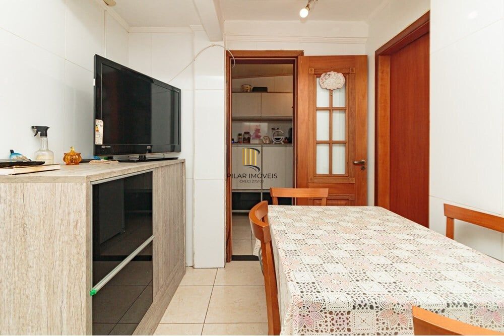 Apartamento 4 dormitórios no bairro Passo da Areia