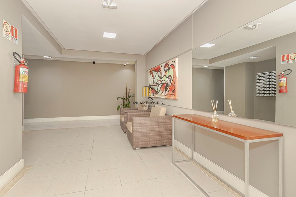 Apartamento 2 dormitórios no bairro Camaquã