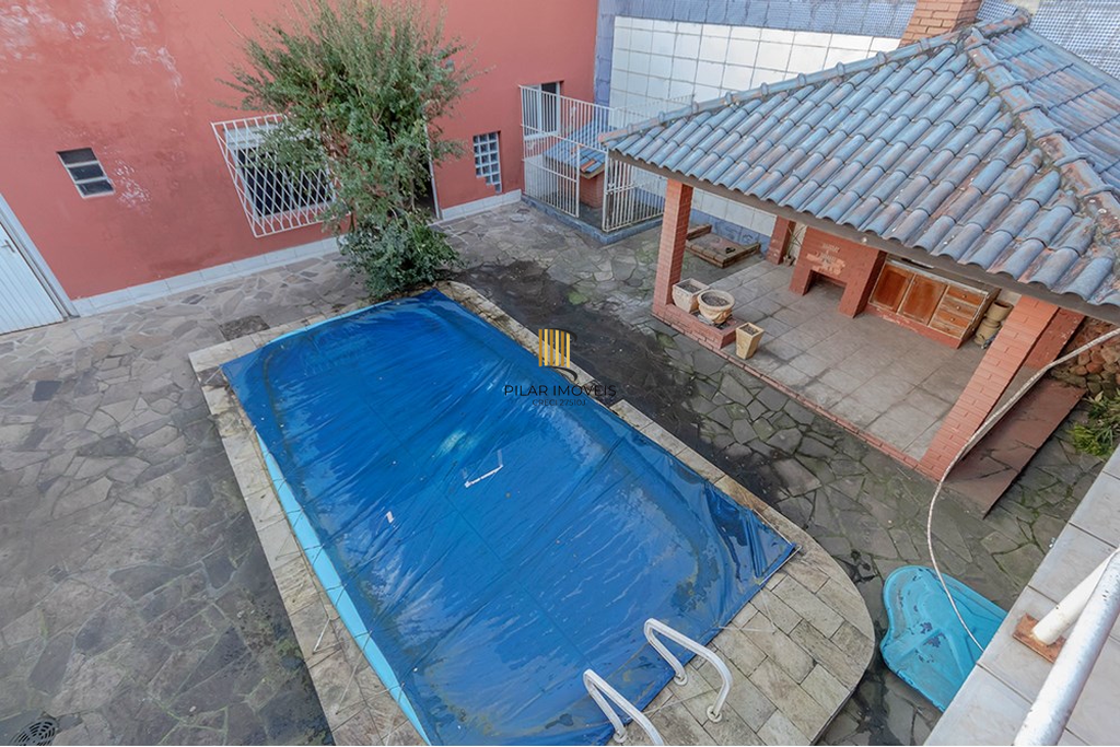 Casa 4 dormitórios no bairro Jardim Planalto