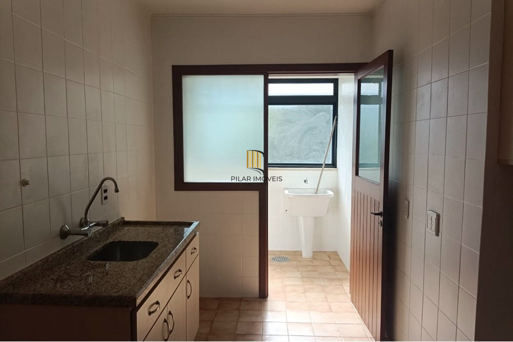 Apartamento 2 dormitórios no bairro Passo da Areia
