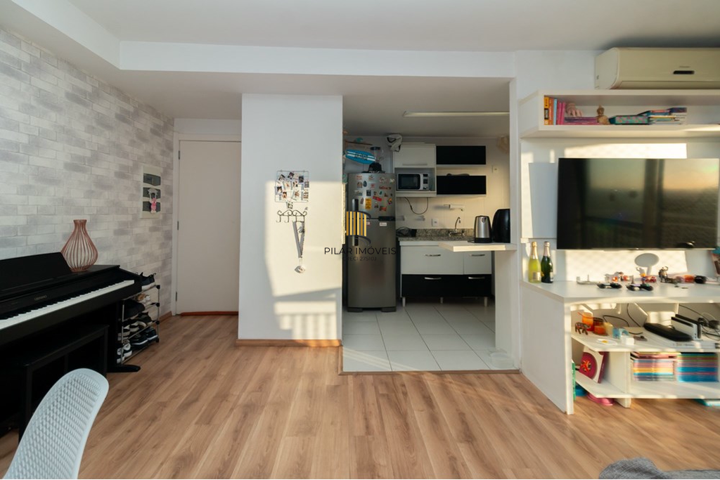 Apartamento 2 dormitórios no bairro Passo da Areia